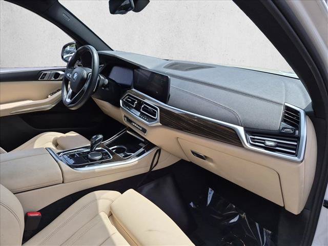 Used 2020 BMW X5 xDrive40i w/ Executive Package AWD/4WD image 23