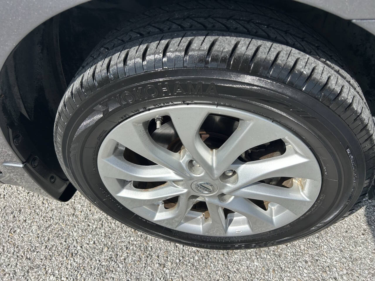 Used 2019 Nissan Sentra S w/ Appearance Package FWD image 10