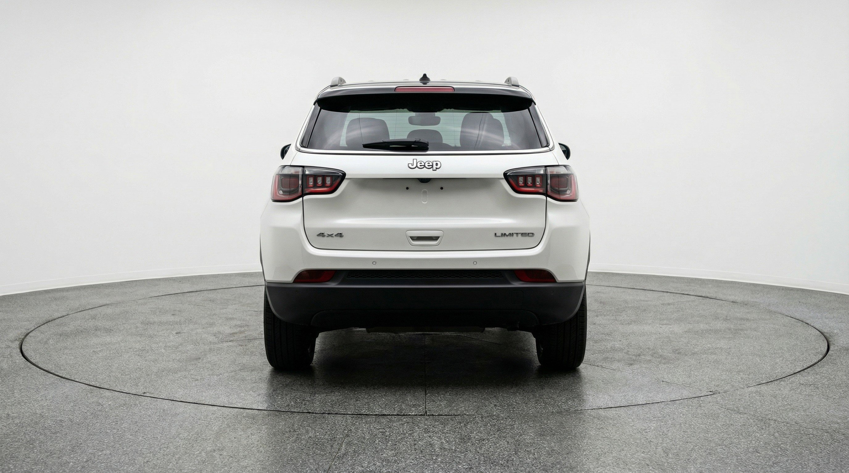 Used 2025 Jeep Compass Limited image 7