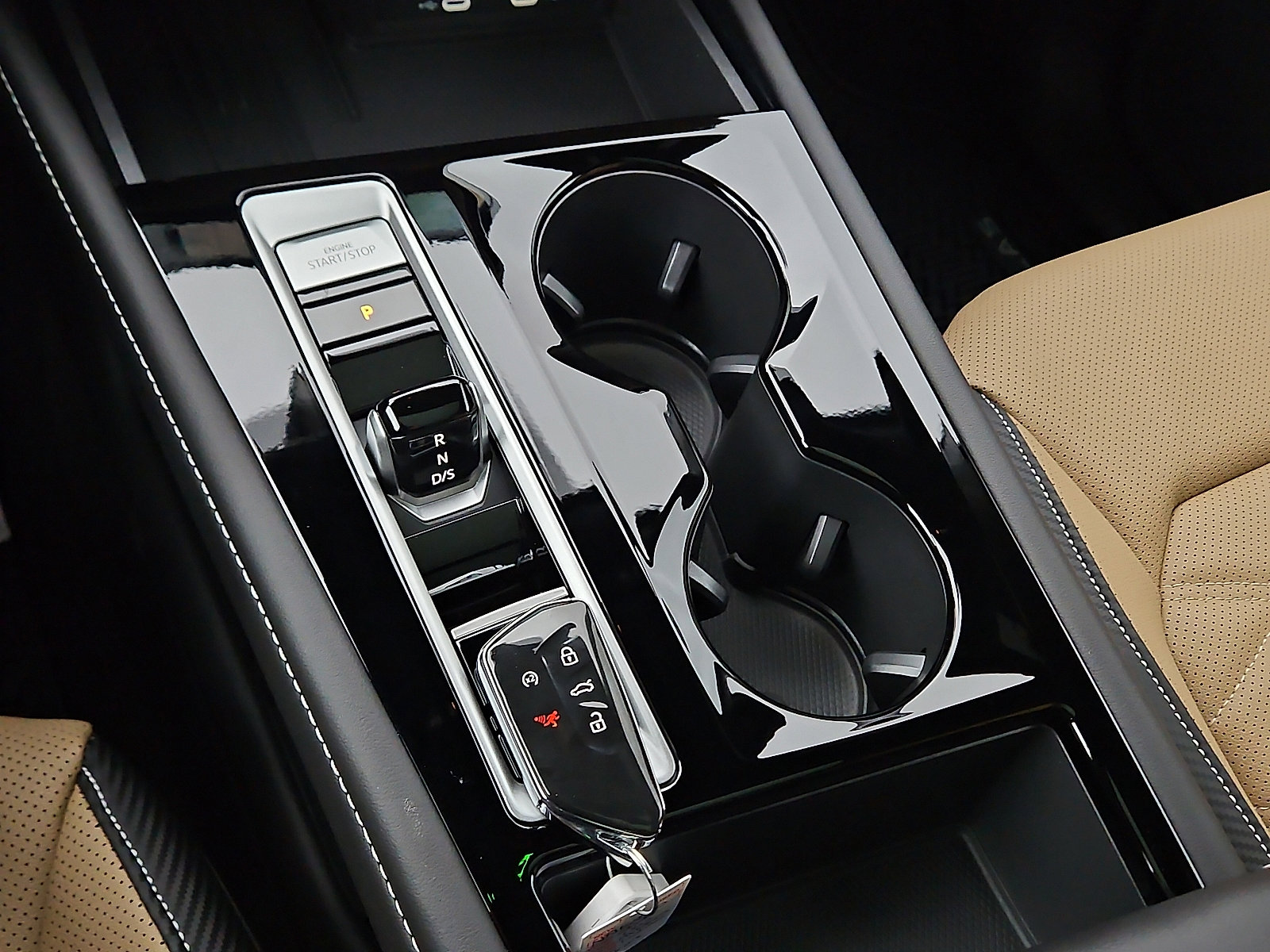 New 2026 Volkswagen Atlas Cross Sport SE image 14