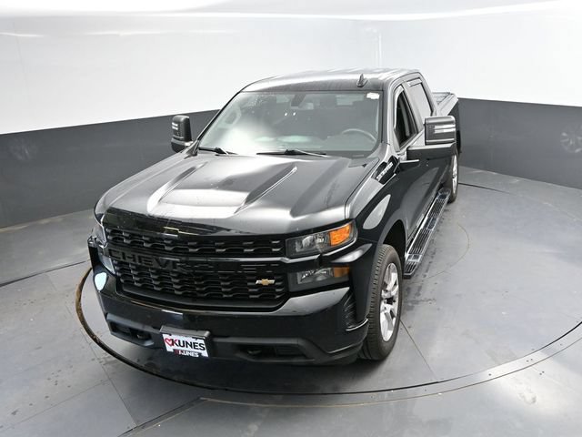 Used 2019 Chevrolet Silverado 1500 Custom w/ Custom Max Trailering Package AWD/4WD image 34