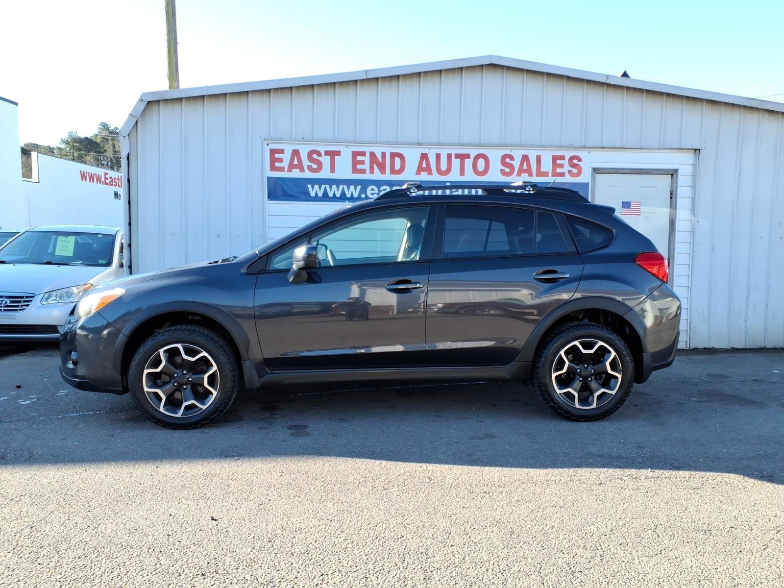 Used 2013 Subaru Crosstrek 2.0i Limited w/ Popular Pkg 2 AWD/4WD image 2