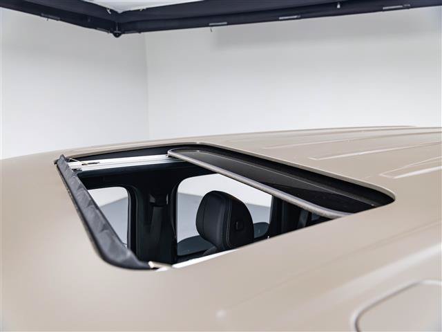 Used 2025 Mercedes-Benz G 550 image 15