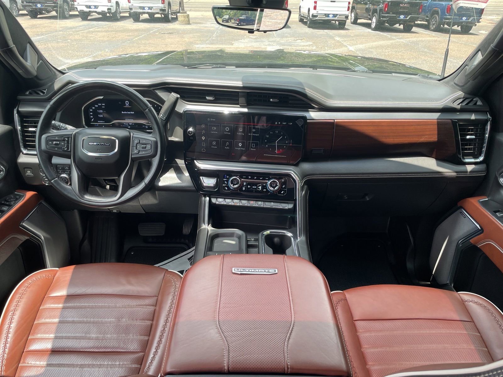 Used 2024 GMC Sierra 2500 Denali Ultimate AWD/4WD image 27
