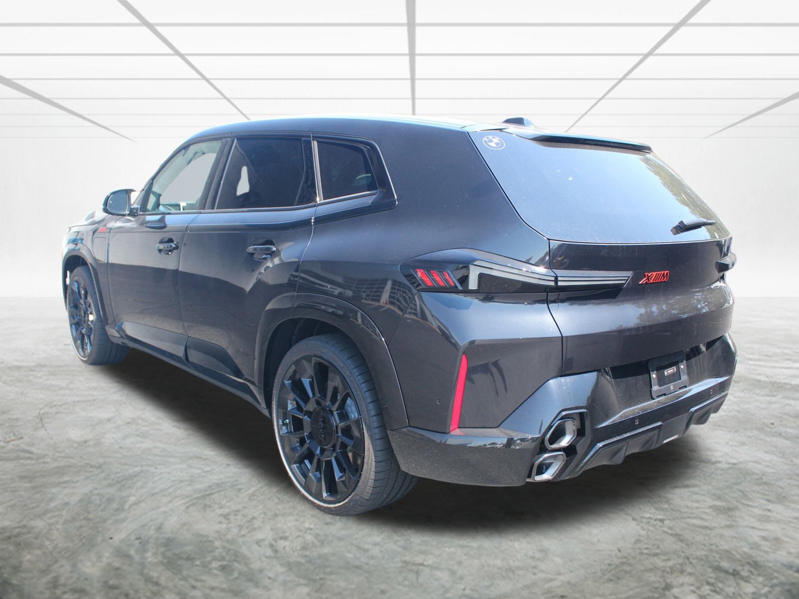 New 2026 BMW XM Label Red image 5