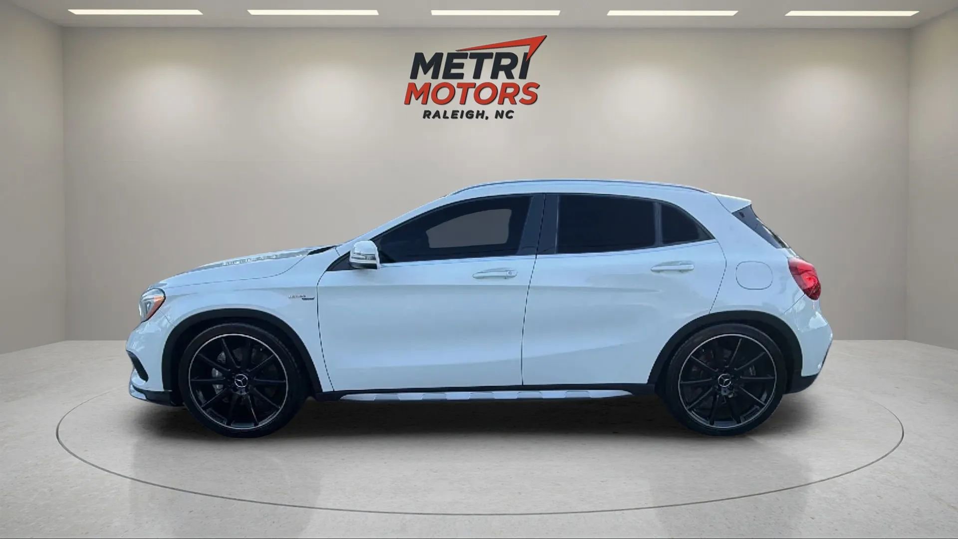 Used 2017 Mercedes-Benz GLA 45 AMG 4MATIC image 6