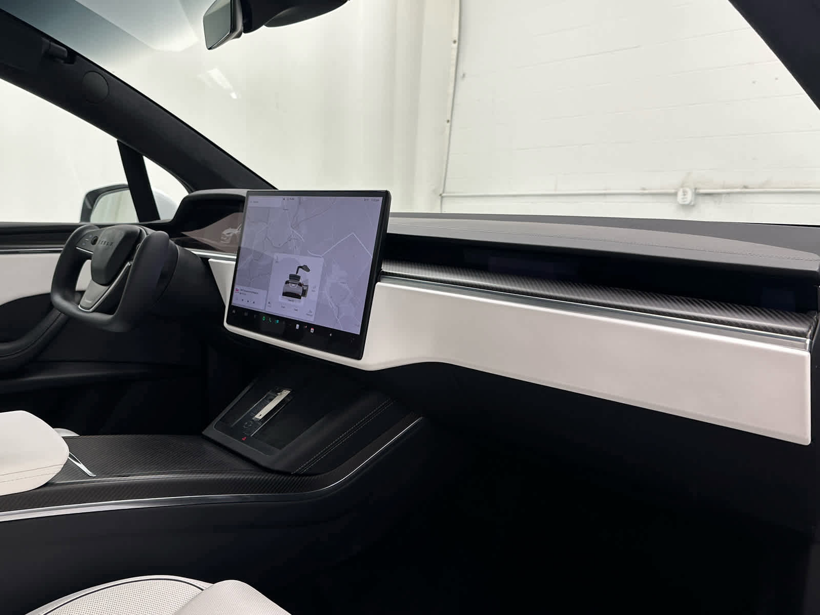 Used 2022 Tesla Model X Plaid AWD/4WD image 18