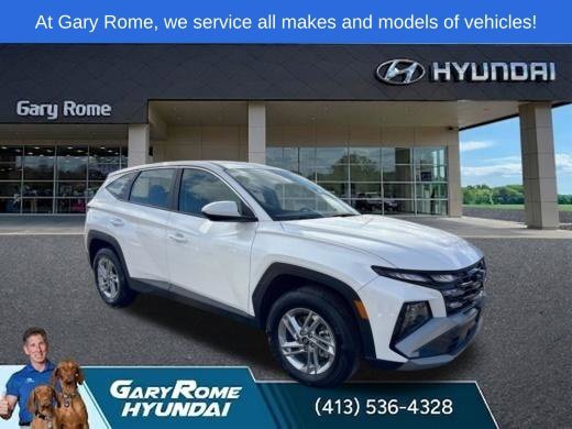 Certified 2025 Hyundai Tucson SE AWD/4WD image 2