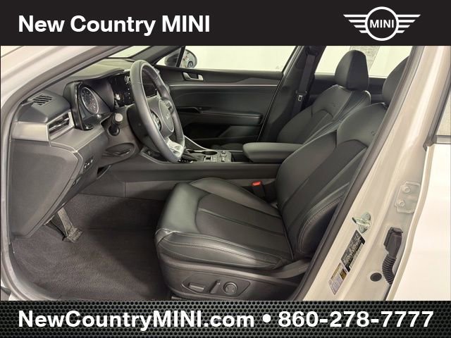 Used 2024 Kia K5 GT-Line w/ GT-Line Premium Package image 10
