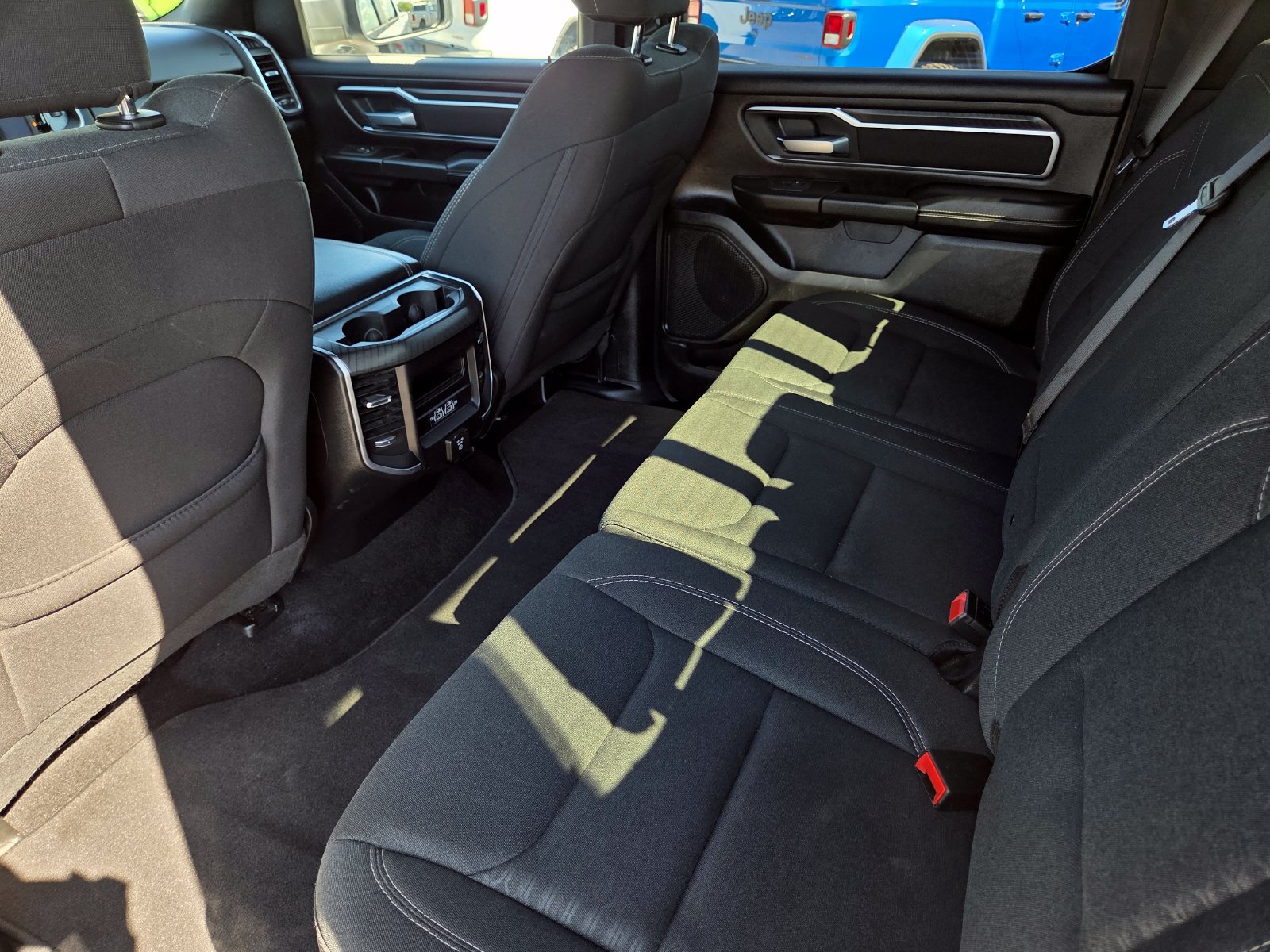 Used 2025 RAM 1500 Big Horn AWD/4WD image 27