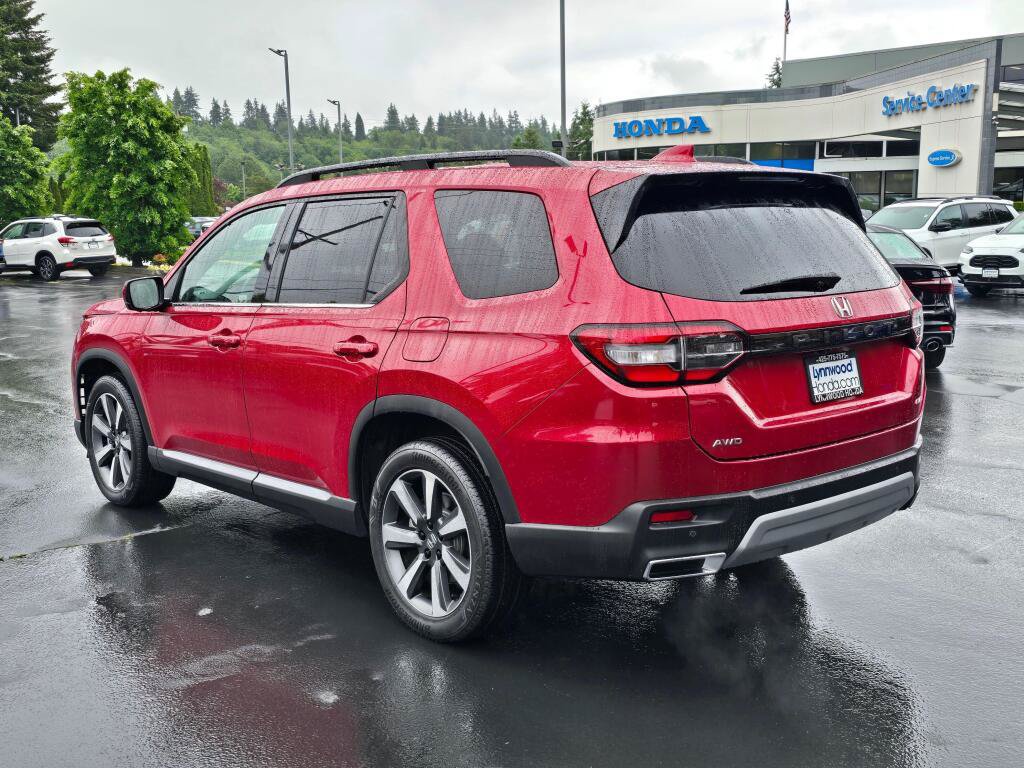 Certified 2025 Honda Pilot Elite image 16