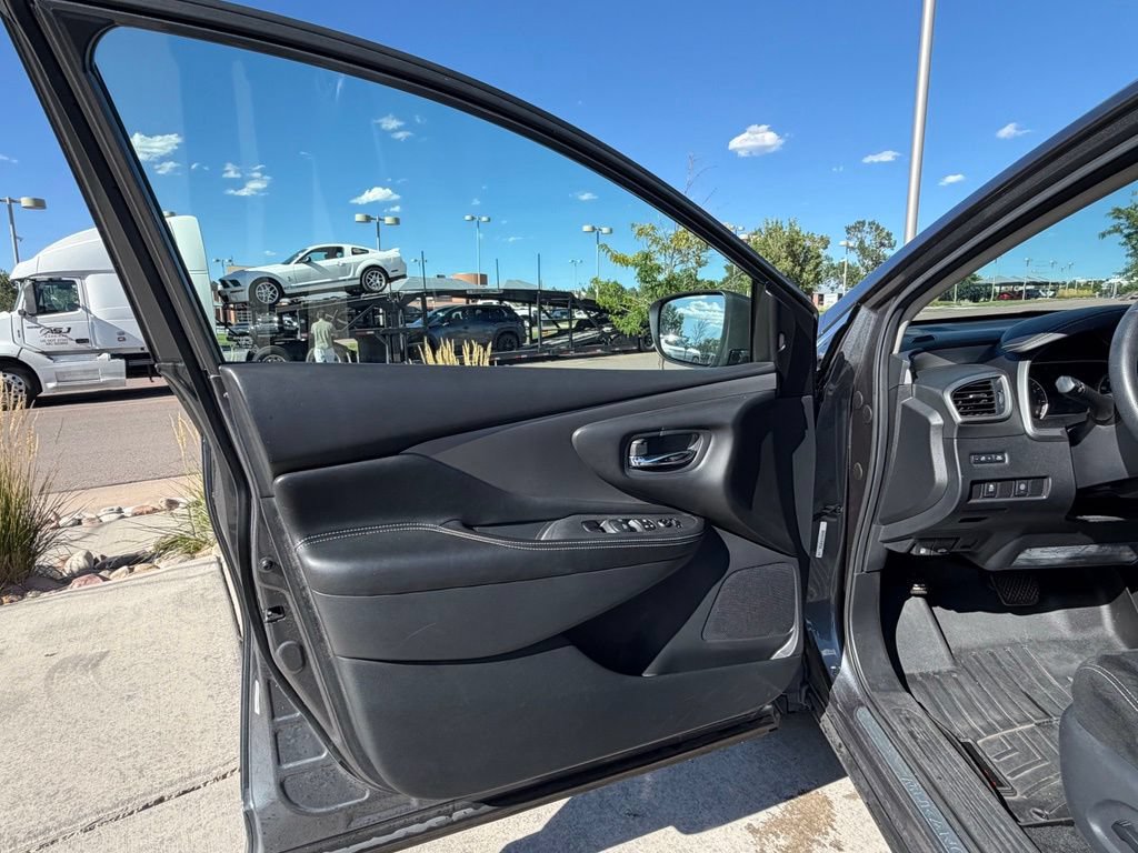 Used 2020 Nissan Murano SV AWD/4WD image 11
