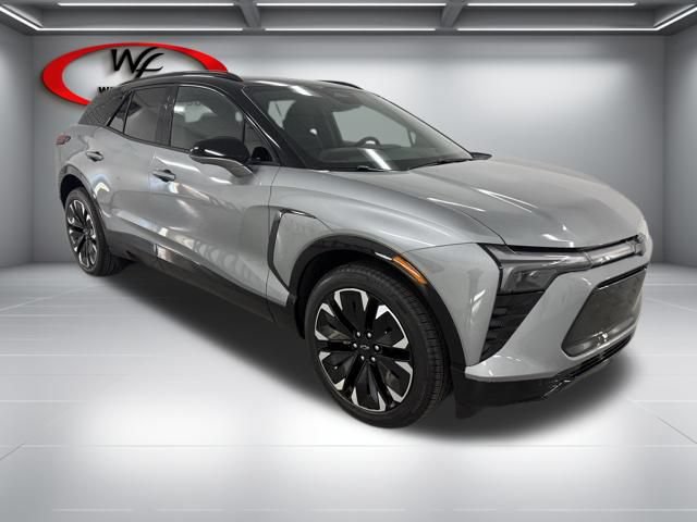 New 2026 Chevrolet Blazer EV RS FWD image 4