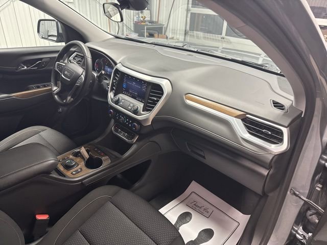 Used 2023 GMC Acadia SLE w/ Driver Convenience Package image 26