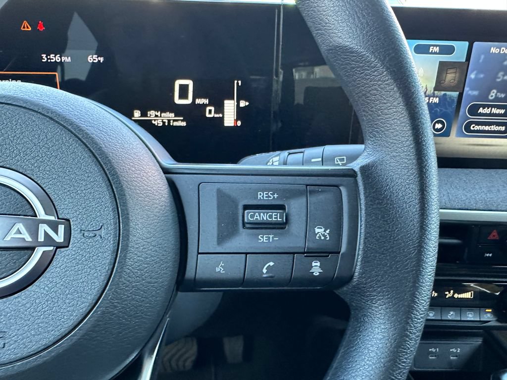 Used 2026 Nissan Kicks SV FWD image 27