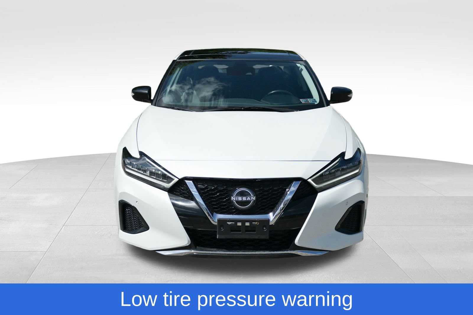 Used 2023 Nissan Maxima SL FWD image 16