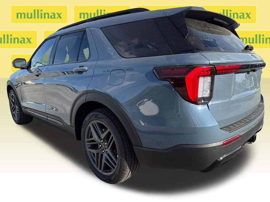 New 2026 Ford Explorer ST-Line image 4