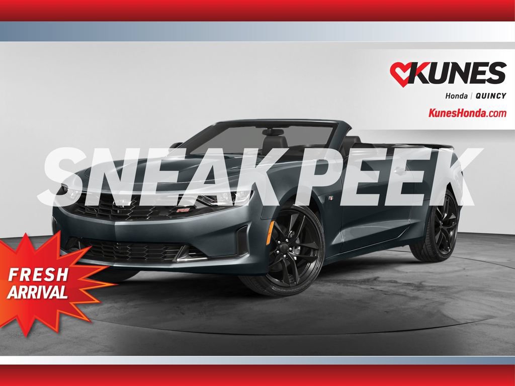 Used 2023 Chevrolet Camaro LT RWD image 1