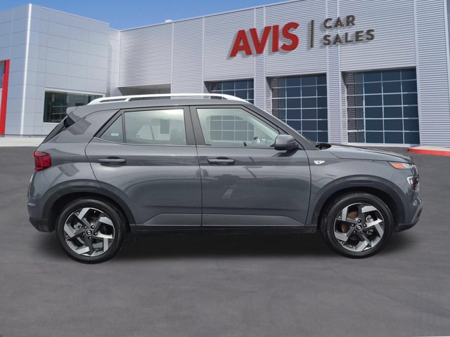 Used 2026 Hyundai Venue SEL FWD image 5