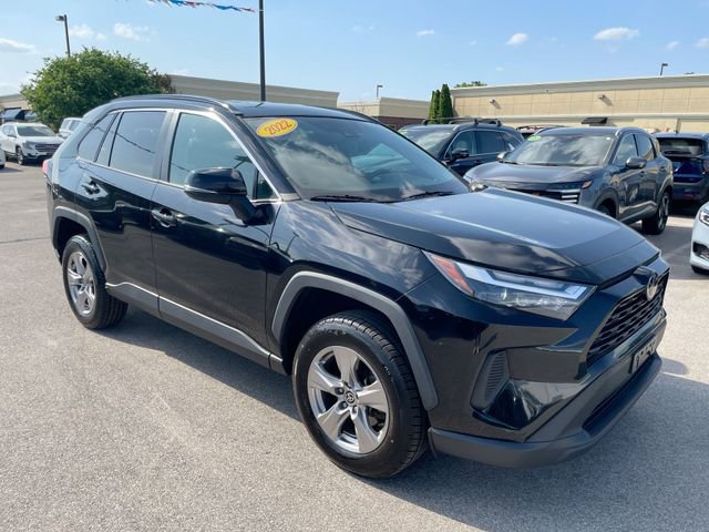 Used 2022 Toyota RAV4 XLE image 7