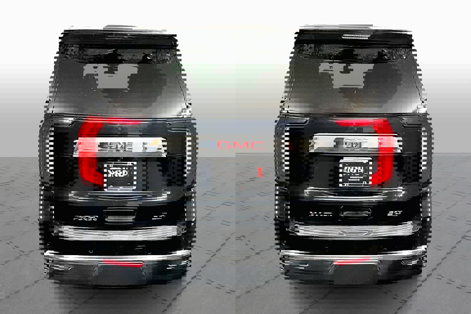 Used 2021 GMC Yukon SLT image 4