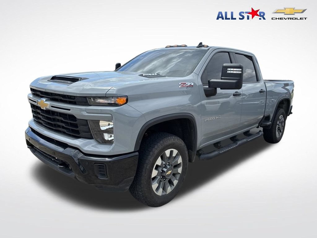 Used 2025 Chevrolet Silverado 2500 Custom w/ Custom Value Package AWD/4WD image 1