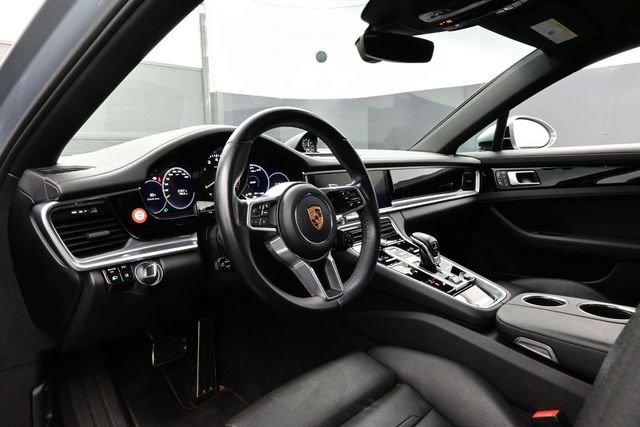 Certified 2019 Porsche Panamera 4 AWD/4WD image 4