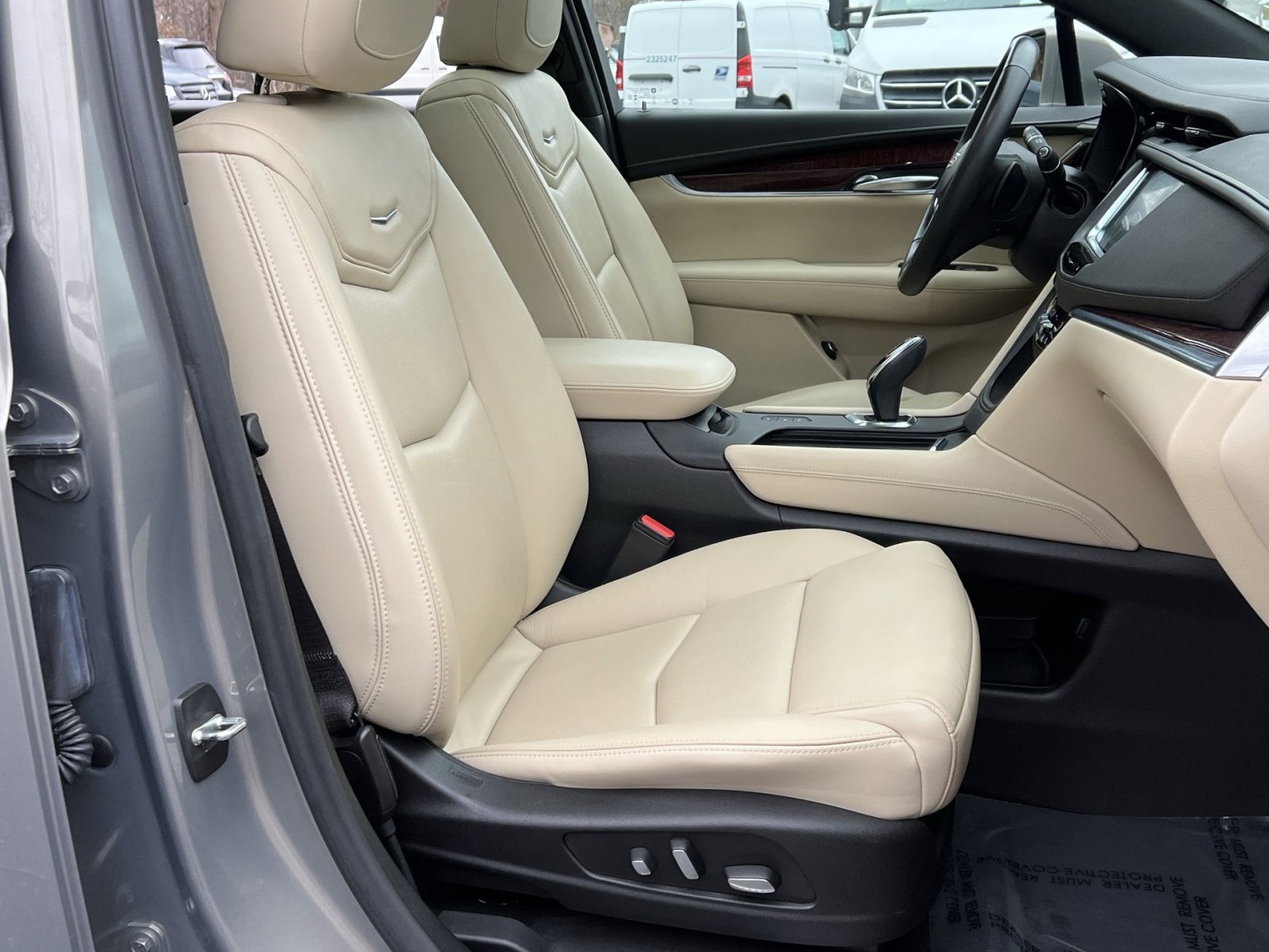 Used 2018 Cadillac XT5 Premium Luxury image 26