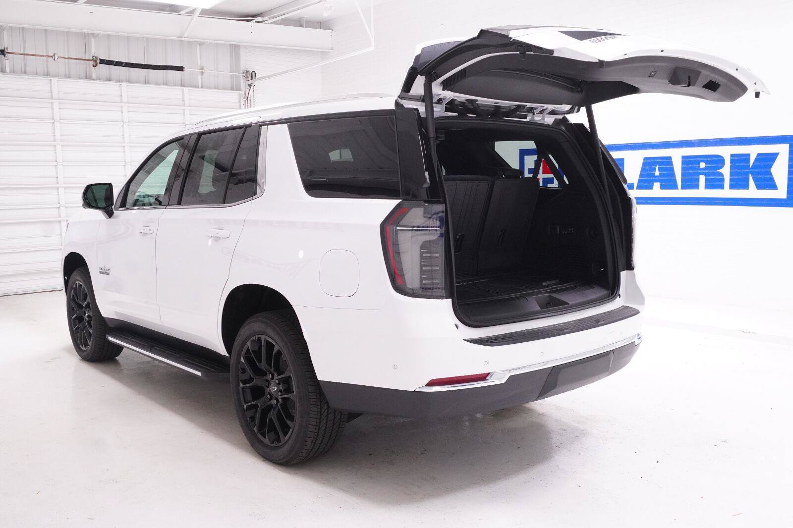 New 2026 Chevrolet Tahoe LT RWD image 40
