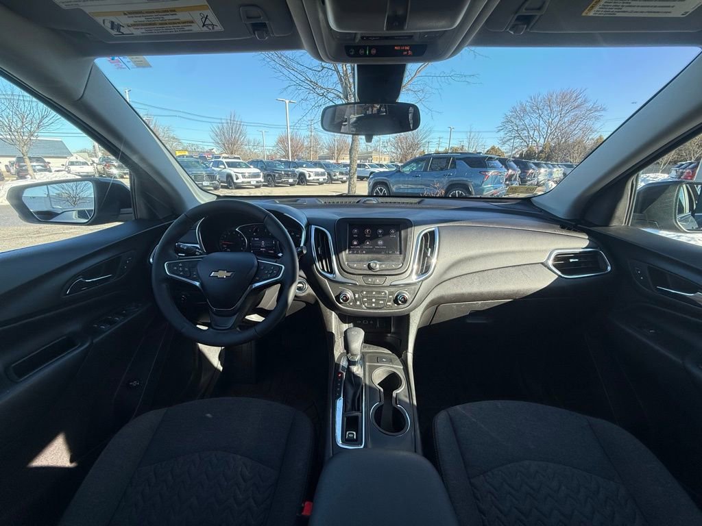 Used 2023 Chevrolet Equinox LT image 25