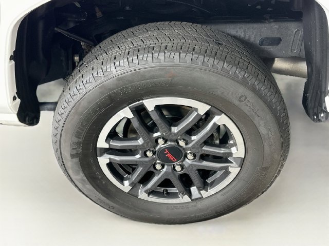 Used 2024 Toyota Tacoma TRD Sport AWD/4WD image 38