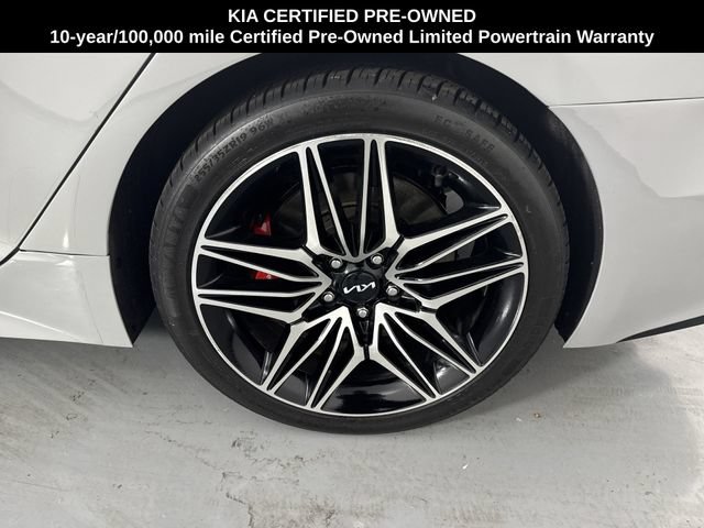 Certified 2022 Kia Stinger GT2 w/ Red Interior Color Package AWD/4WD image 5
