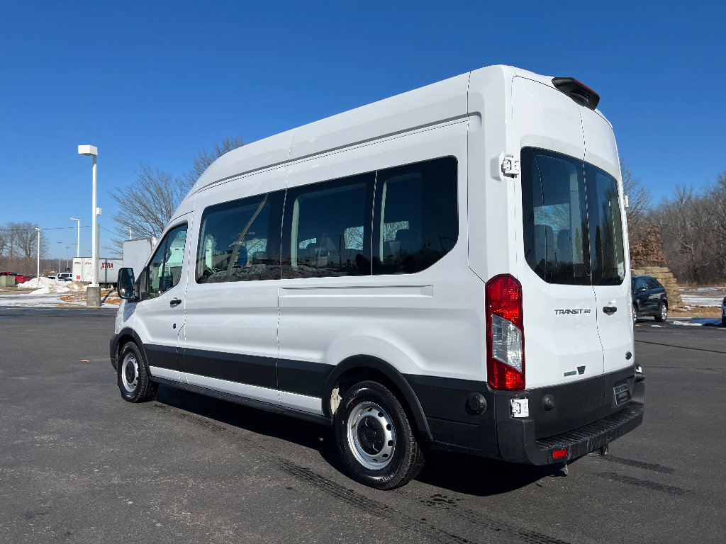 Used 2023 Ford Transit 350 XL image 6