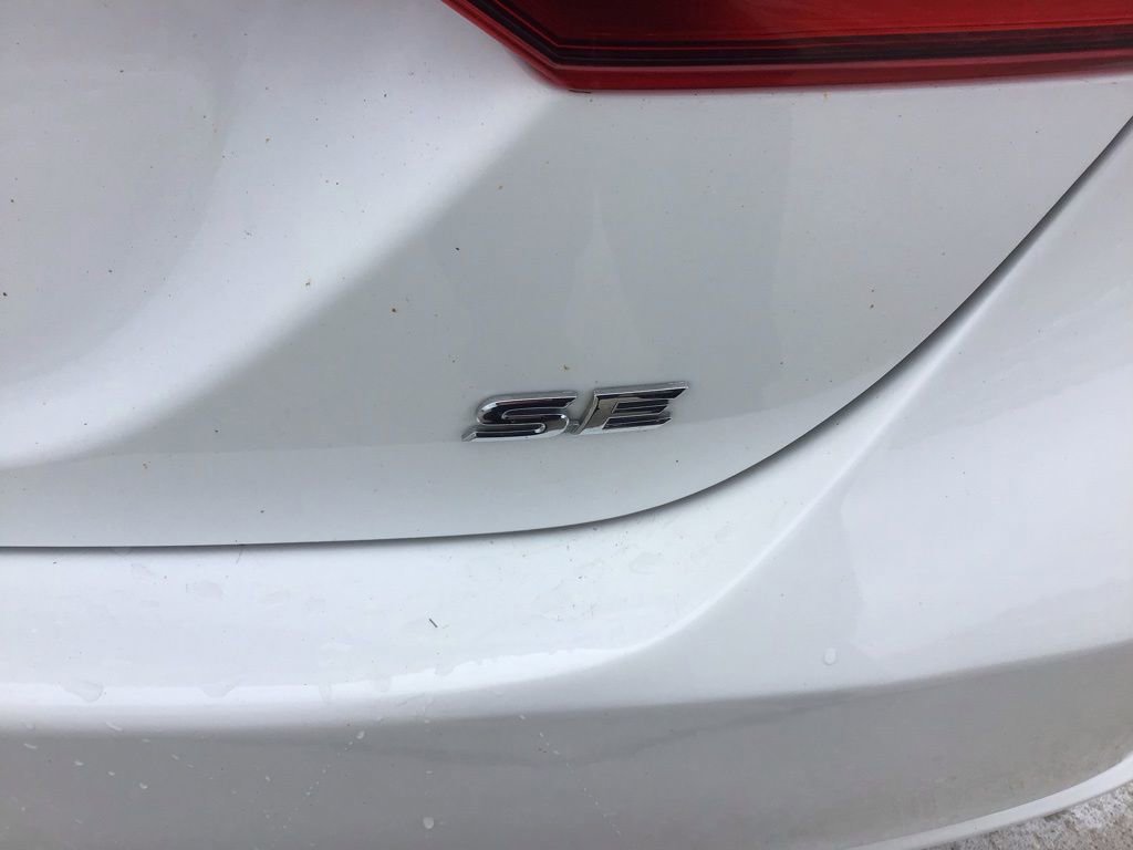 Used 2021 Toyota Camry SE image 28