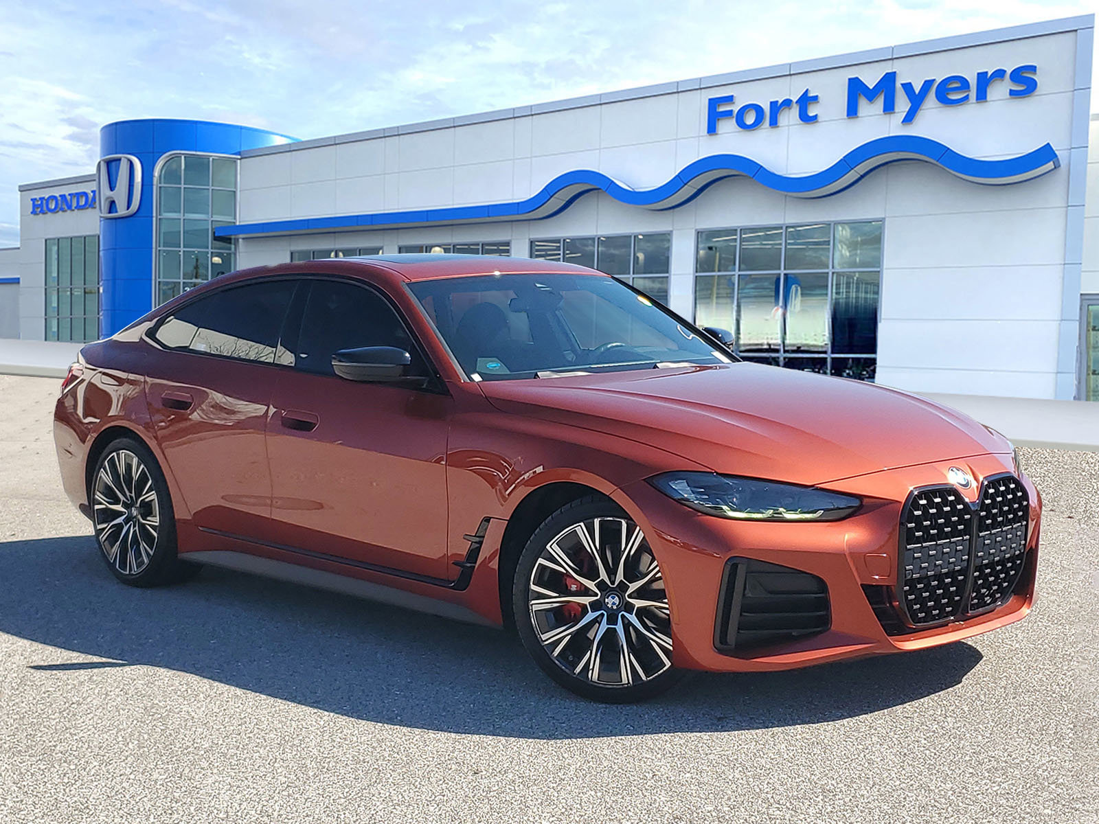 Used 2023 BMW 430i Gran Coupe w/ M Sport Package video 1