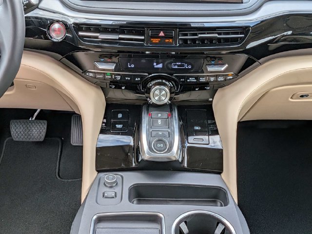 Used 2026 Acura MDX w/ Technology Package FWD image 21