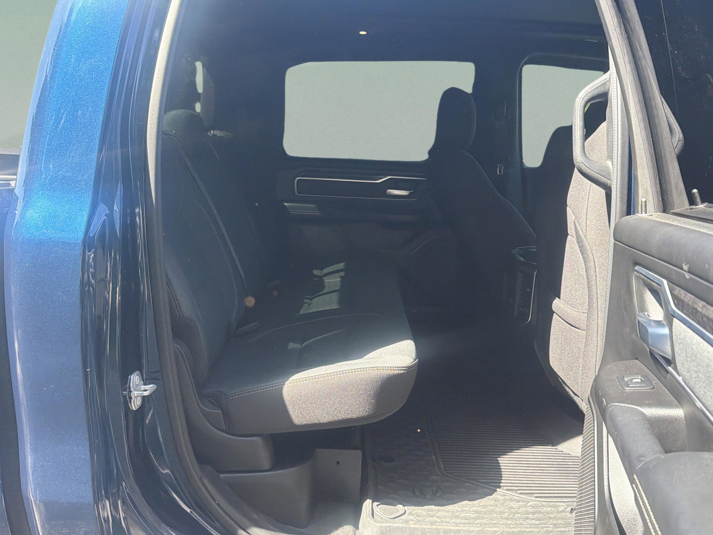 Used 2023 RAM 1500 Big Horn AWD/4WD image 23