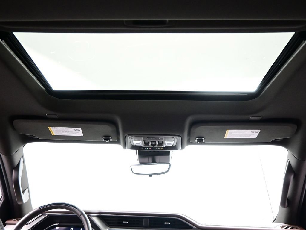 Used 2024 GMC Sierra 1500 Denali image 16