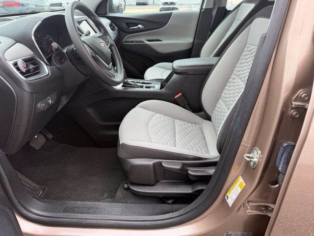 Used 2019 Chevrolet Equinox LS FWD image 21