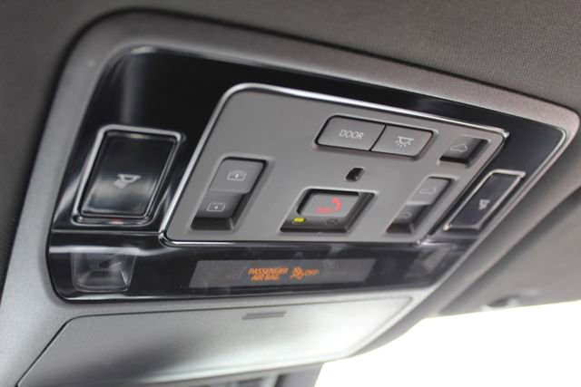 Used 2024 Lexus TX 500h AWD w/ Technology Package image 28