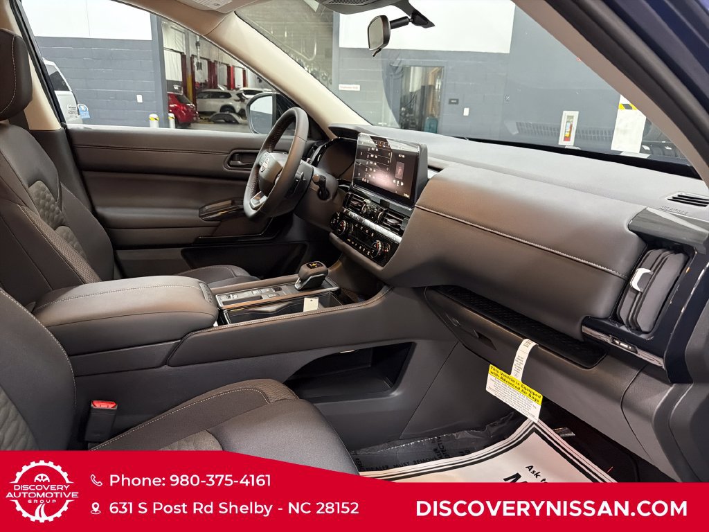 New 2026 Nissan Pathfinder SV FWD image 40