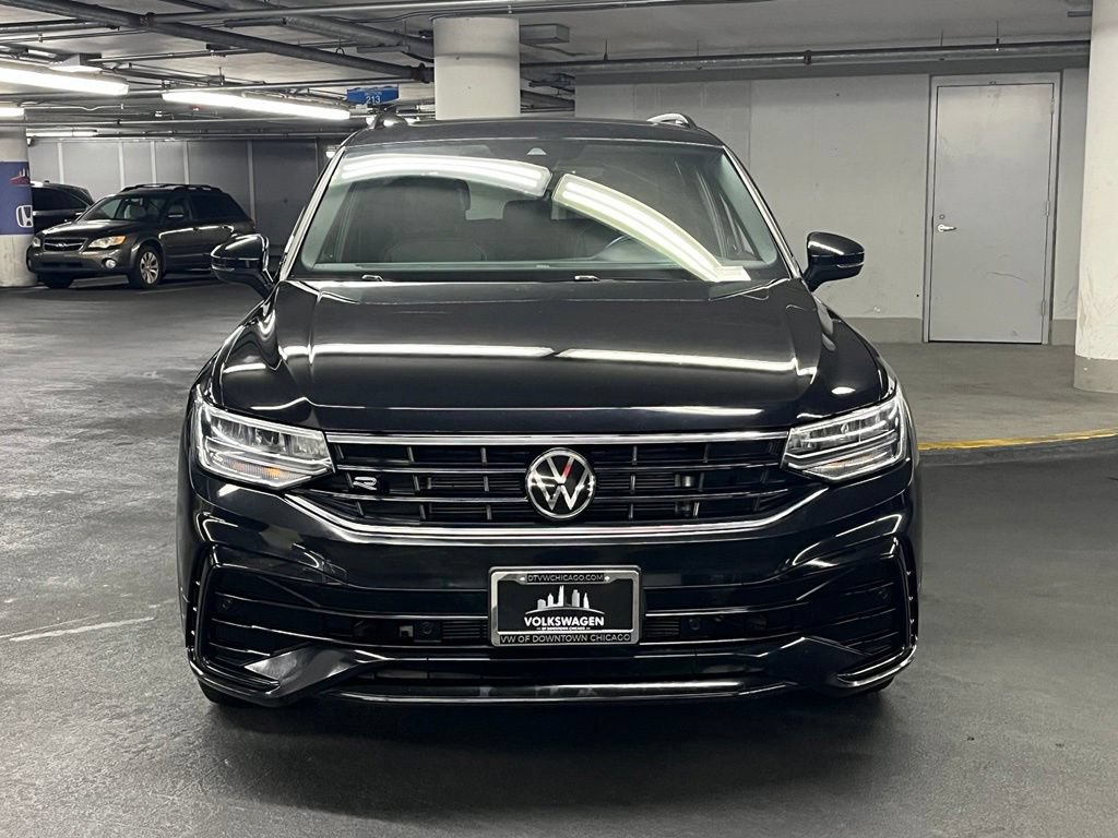 Certified 2023 Volkswagen Tiguan SE R-Line AWD/4WD image 31