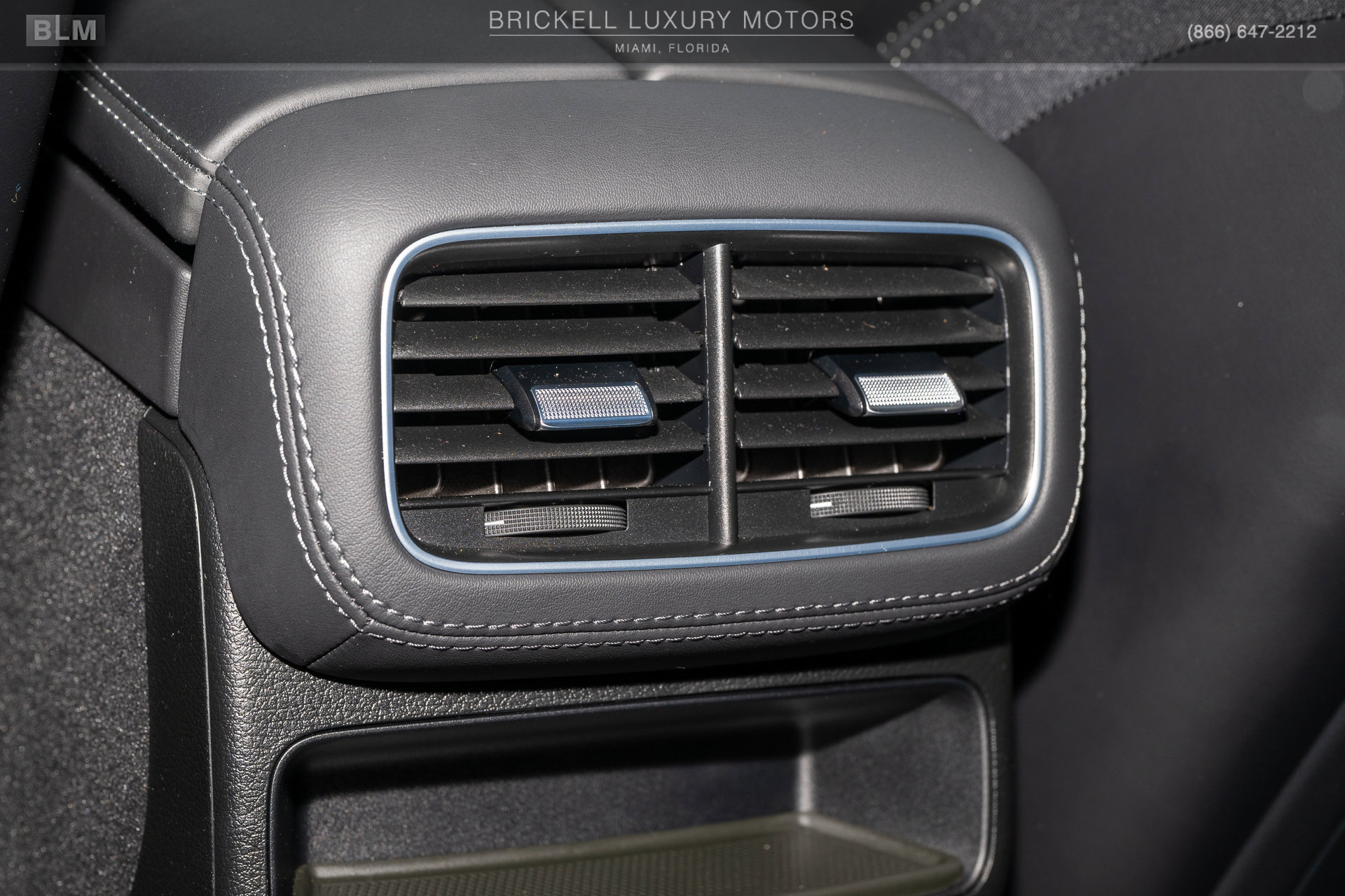 Used 2024 Mercedes-Benz GLE 53 AMG 4MATIC Coupe w/ Driver Assistance Package image 29