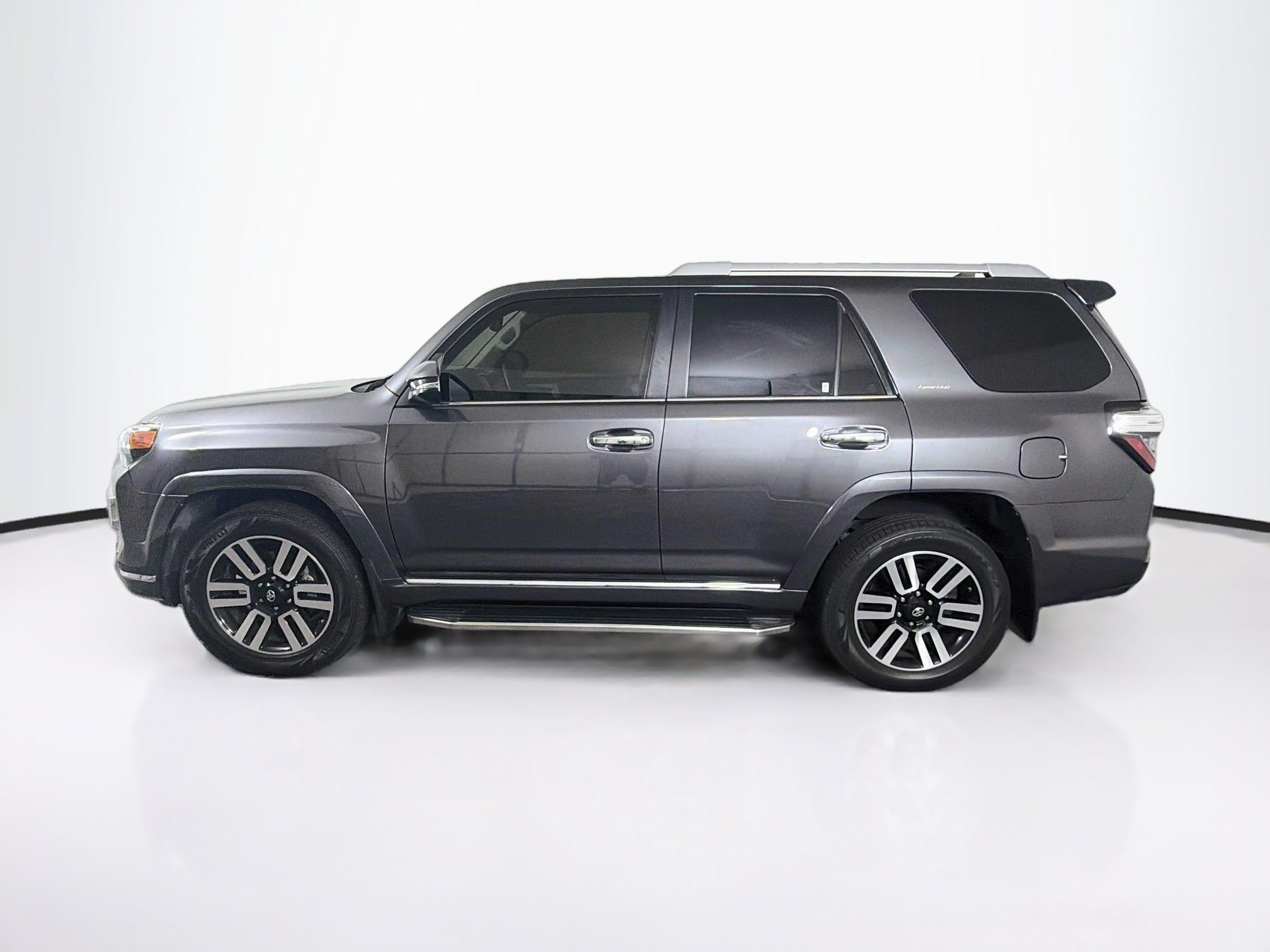 Used 2020 Toyota 4Runner Limited AWD/4WD image 4