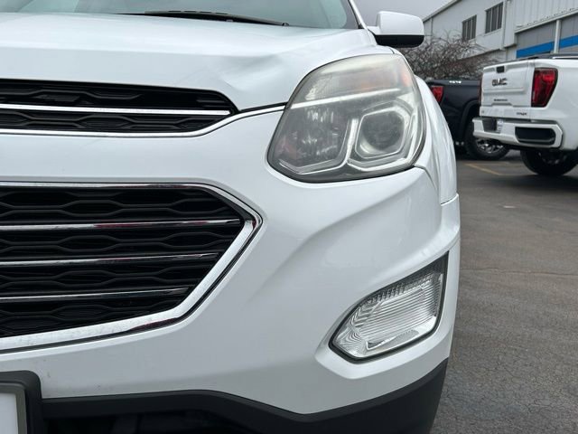 Used 2017 Chevrolet Equinox LT w/ Convenience Package image 3