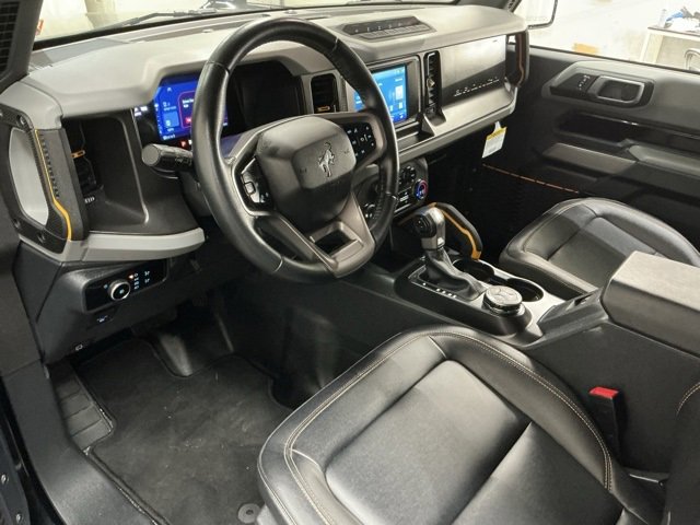 Used 2023 Ford Bronco Badlands image 12