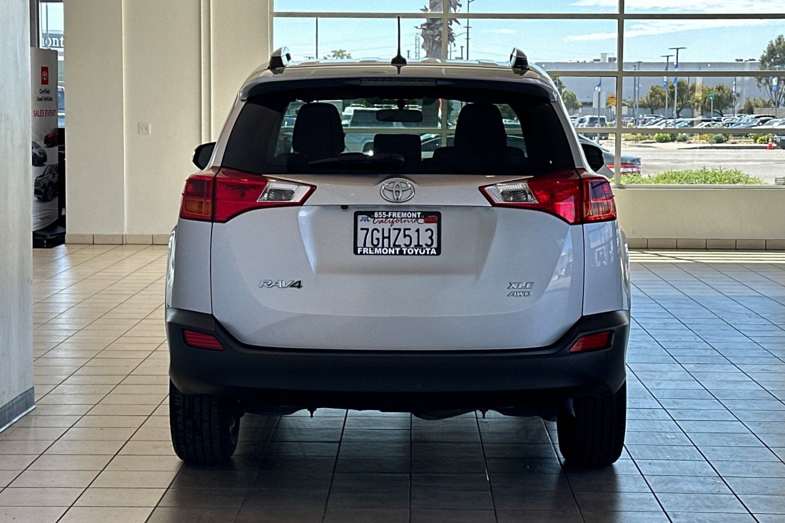 Used 2014 Toyota RAV4 XLE image 5