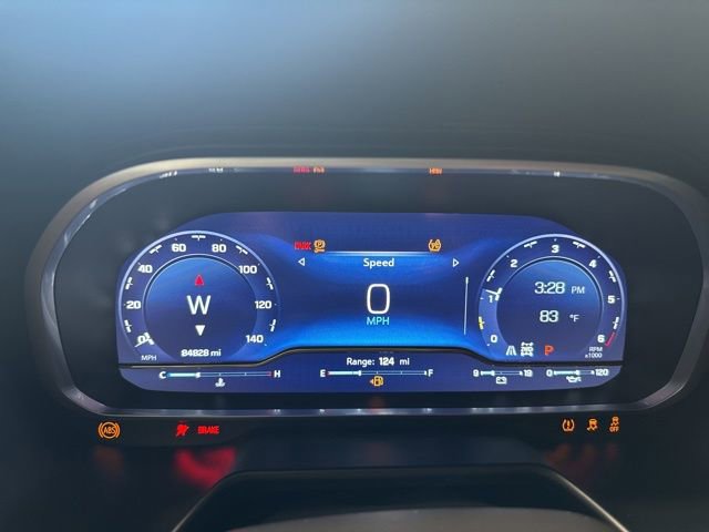 Used 2023 Chevrolet Suburban Premier image 16