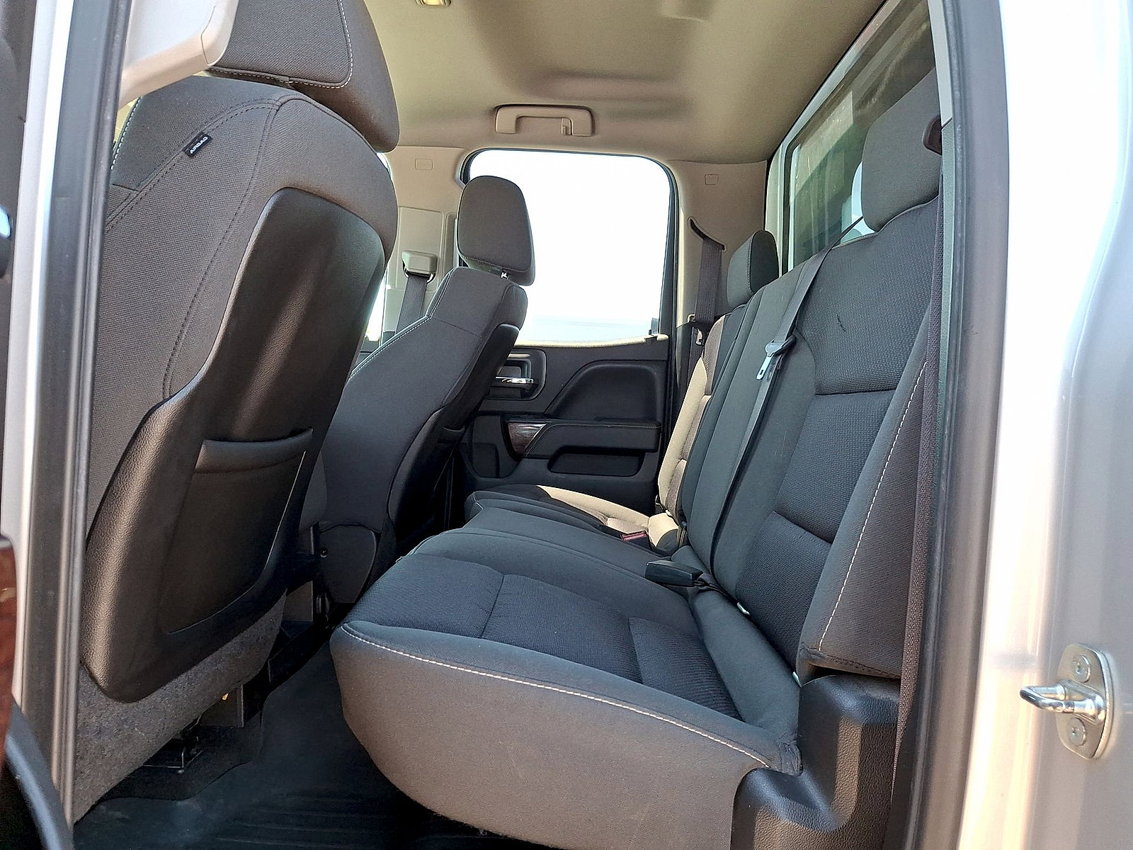 Used 2015 GMC Sierra 1500 SLE w/ Suspension Package, Off-Road AWD/4WD image 19