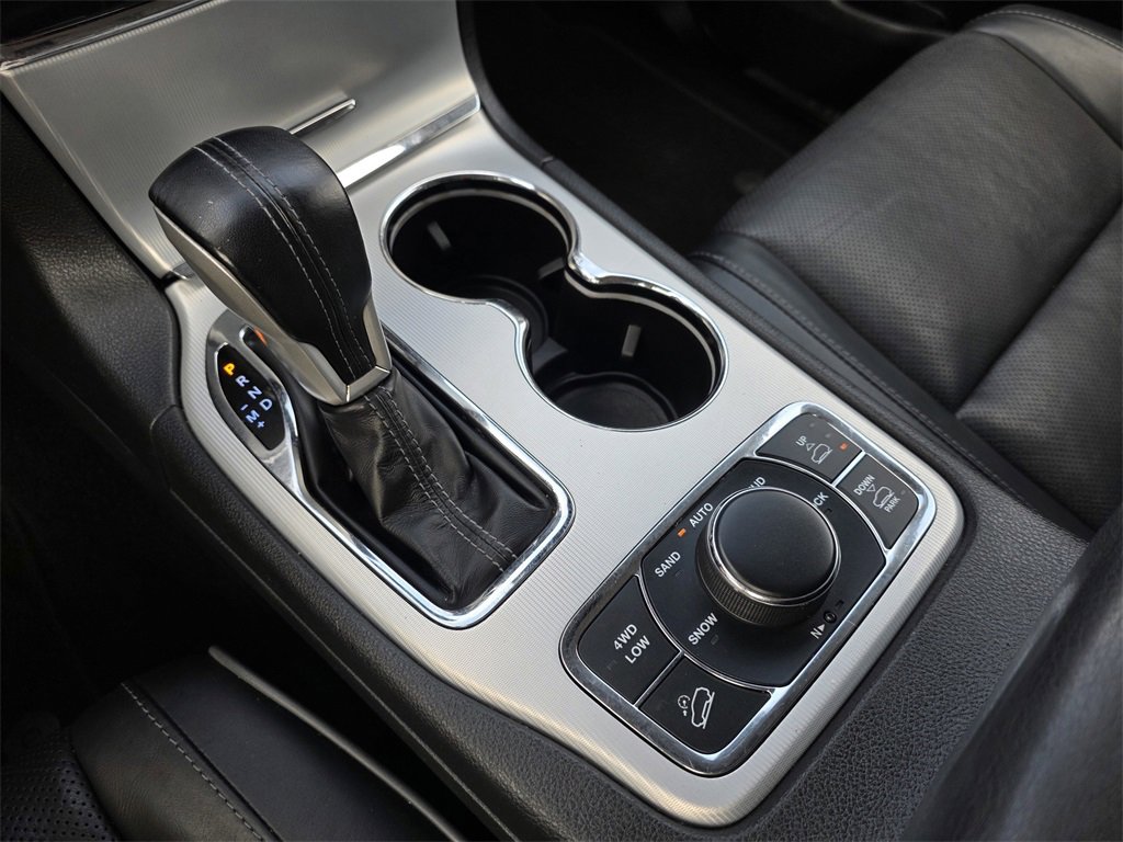 Used 2021 Jeep Grand Cherokee Summit w/ Platinum Series Group image 25